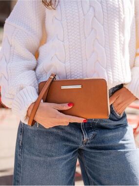 Poppy & Peonies Essential Wallet Chestnut